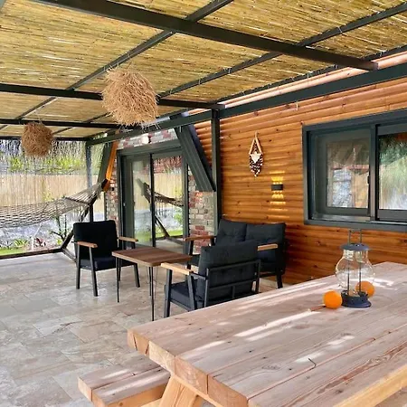 Marmaris-hisaroenue'nde Isitmali Havuzlu Villa
